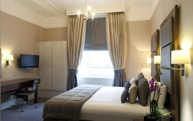 Gem Strathmore Hotel