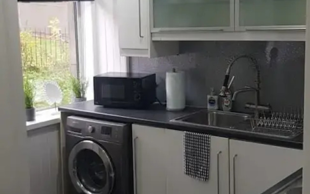 Impeccable 2-bed Apartment