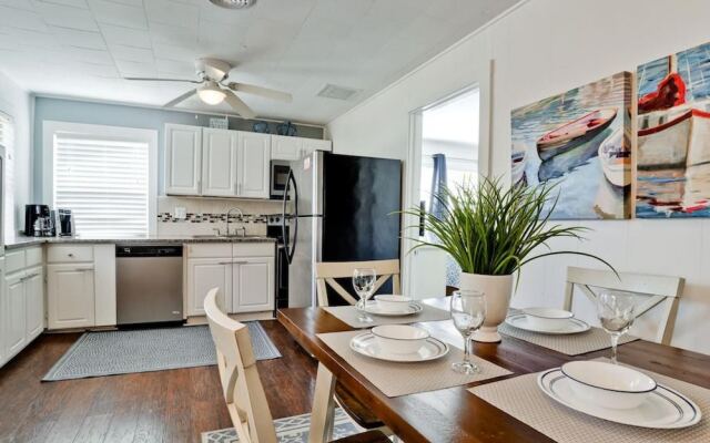 Great Shape After Idalia, Englewood