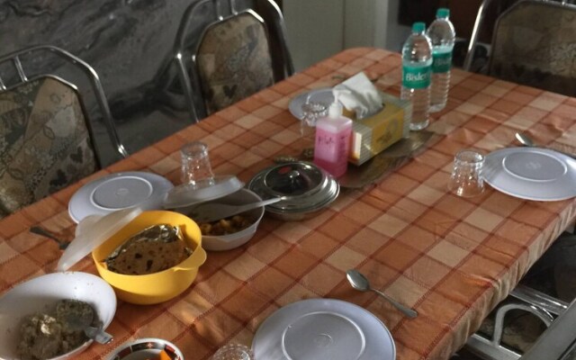 Best Stay With Luxury Furniture ,worli,prabhadevi