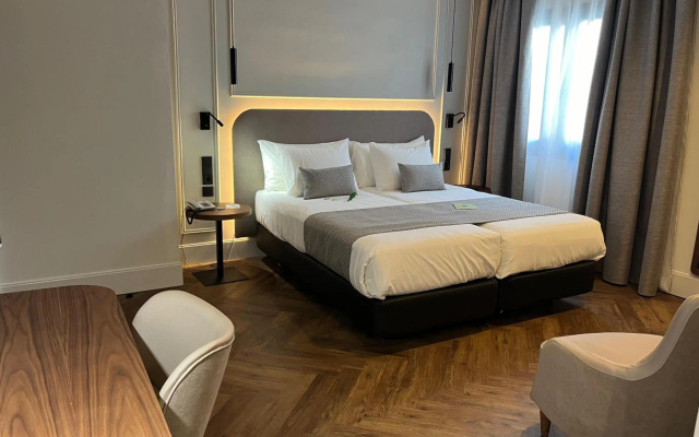 Hotel Silken Rona Dalba