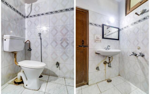 OYO 82578 Hotel Giridhar