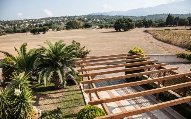 Villa Aethra