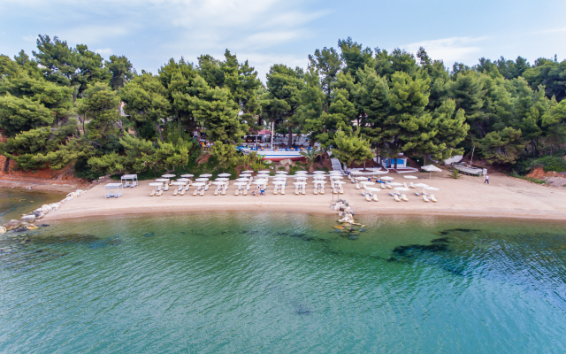 Porfi Beach Hotel