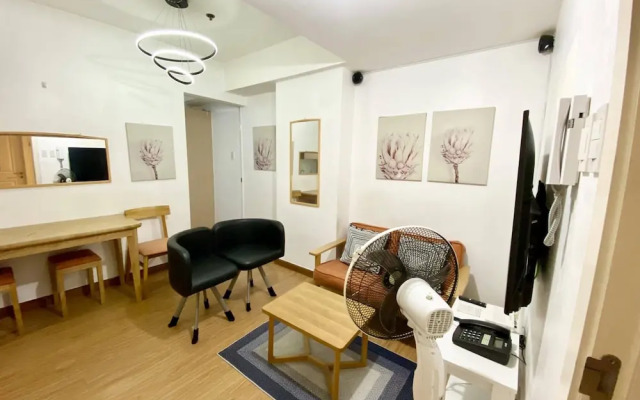 Stay At Azure urban beach residents
