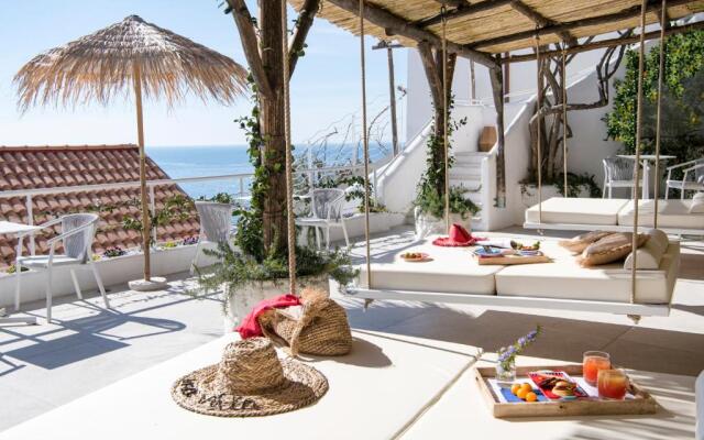 Una Villa - Amalfi Boutique Rooms B&B