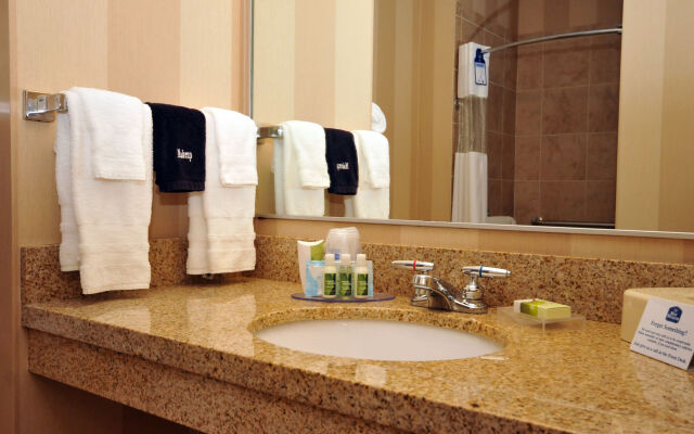 Best Western Plus University Park Inn & Suites