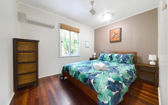 Airlie Getaway - Views