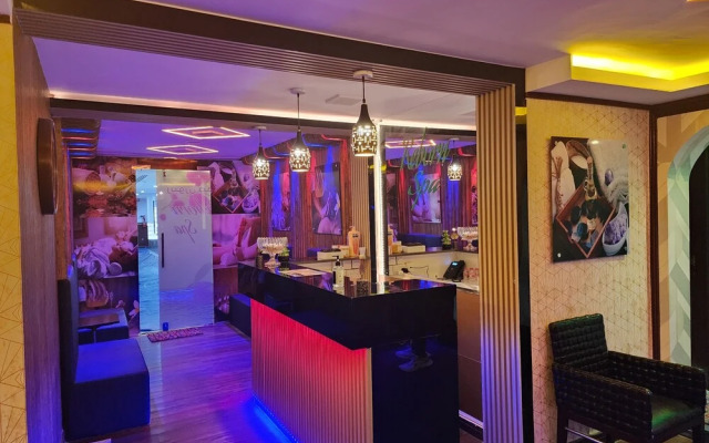 Hotel Le Paradise Palace