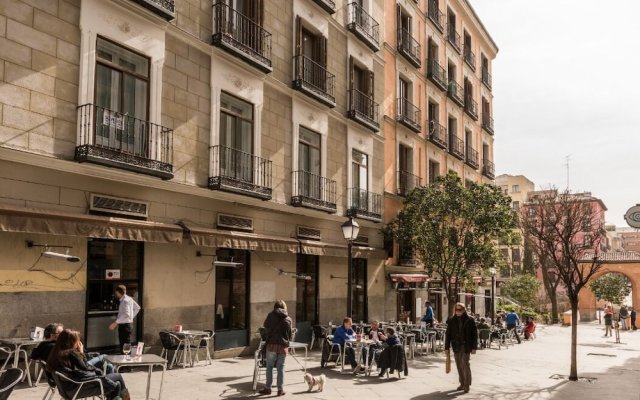 Spain Select San Joaquin Apartments
