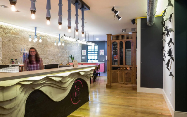 Nice Way Porto Hostel