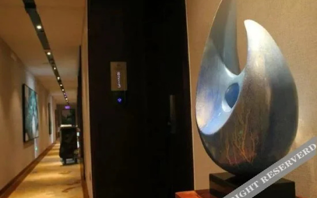 Wu Hua Tian Yue Hotel (Zhongwei Gulou South Street Branch)