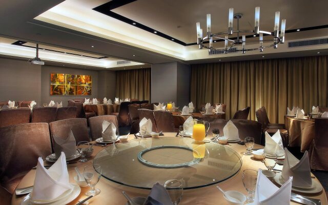 Two Tails Hotel Luzhou