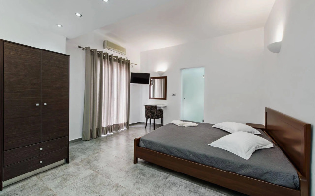 Gianna Suites