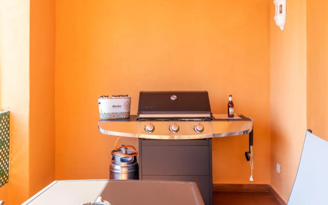 2 Habs Buena terraza con BBQ - WiFi, Piscina