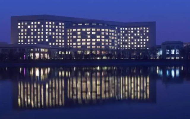 The Lakeview Tianjin -- Marriott Executive Apartments