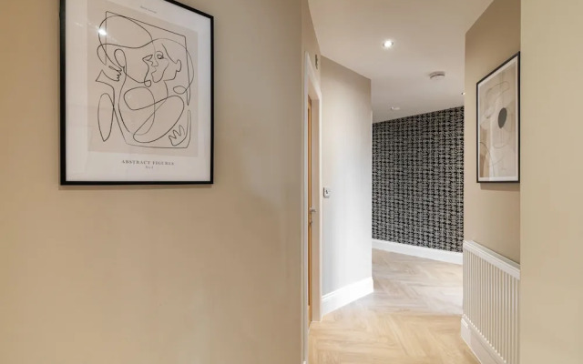 Chelmsford Loft 5 Penthouse