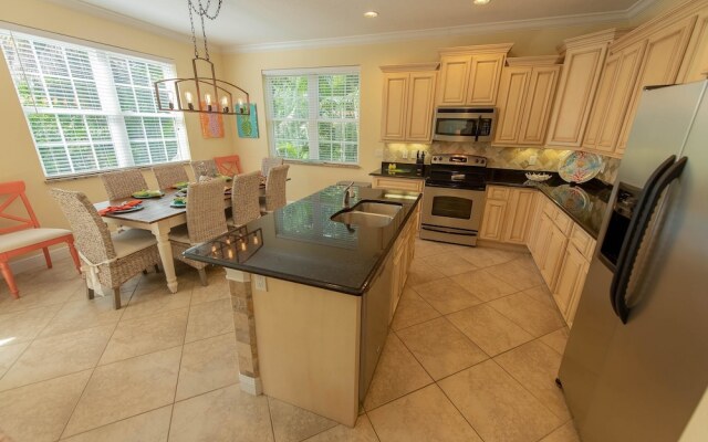 Mango Breeze Apartment 4