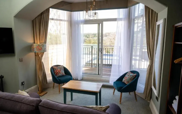 Victoria Hotel Menai Bridge