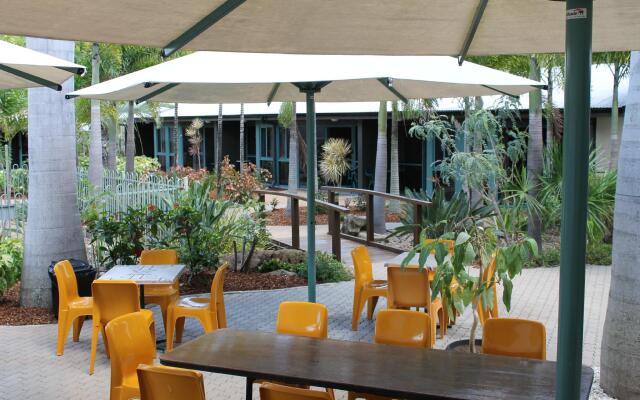 Capricorn Motel & Conference Centre