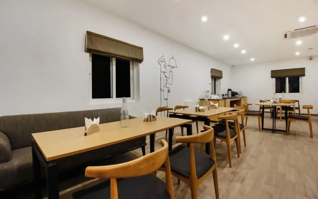 OYO Townhouse 232 RP Road