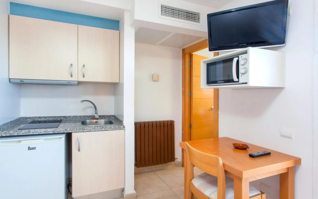 Apartamentos Mar y Playa