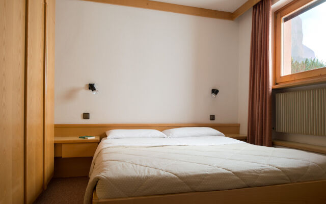 Apartments Lores