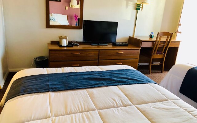 Budget Inn