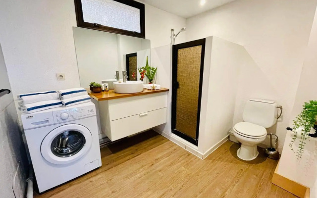 Tunui City Apartment - Quiet & Pool