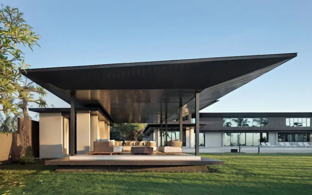 Saba Estate Luxury Villa Bali
