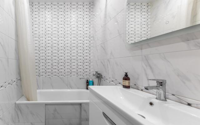 Aura на улице Братьев Темировых 69/1