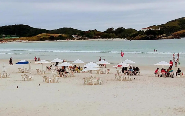 Kitinete Cabo Frio , 400 metros da Praia do Forte