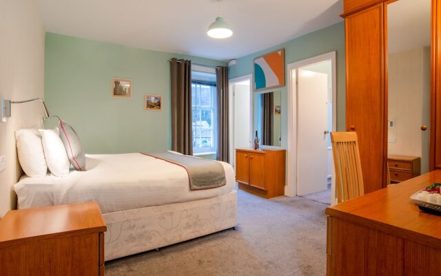 The Padarn Hotel