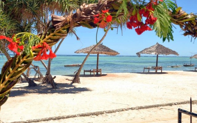 Nest Style Beach Hotel Zanzibar