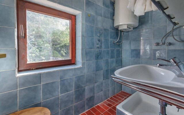 Beautiful Apartment in Klenovica With 1 Bedrooms and Wifi