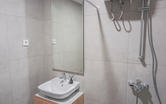 Comfy And Best Deal Studio At Pollux Chadstone Apartment