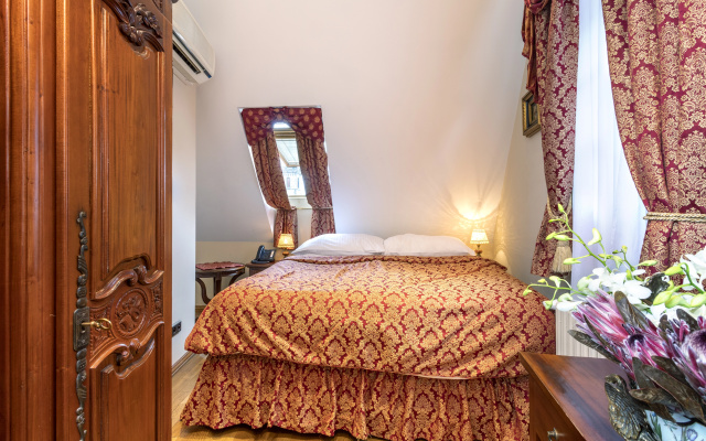 Hotel U Prince Prague by BHG
