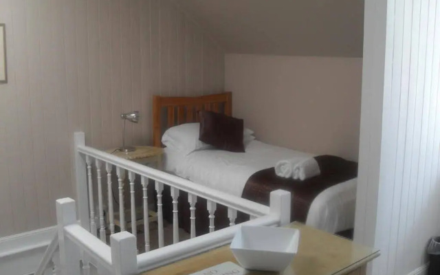Albany Guest House