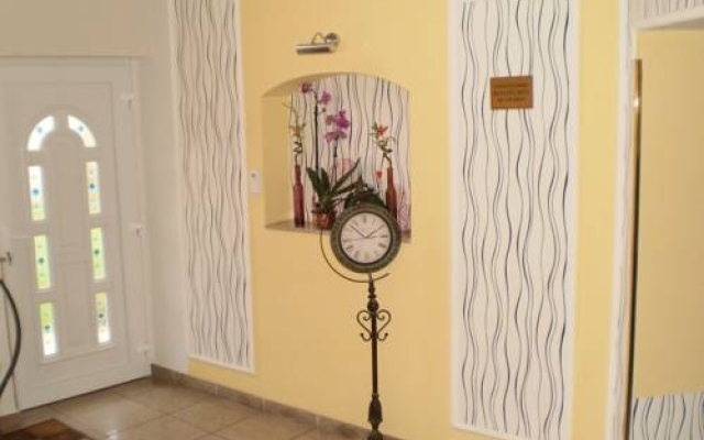 Mosoly Apartman