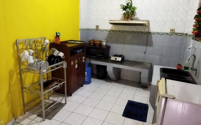 Glory Homestay