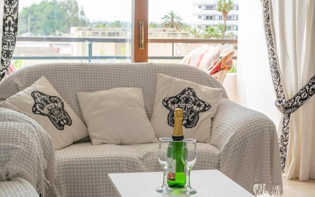 SOL - Nice flat close to the beach and leisure area Free WiFi