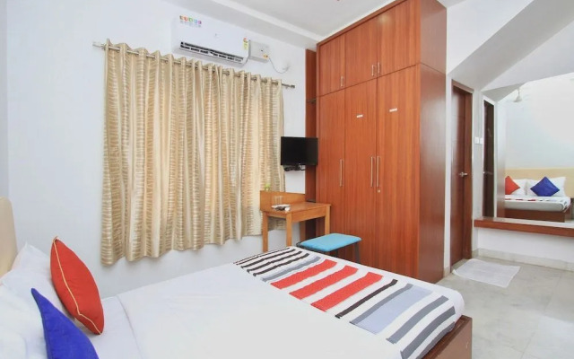 Red Carpet Residence By OYO Rooms