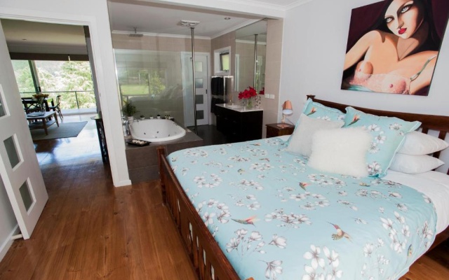 Abby's Cottages – Guest Rooms – Wandiligong