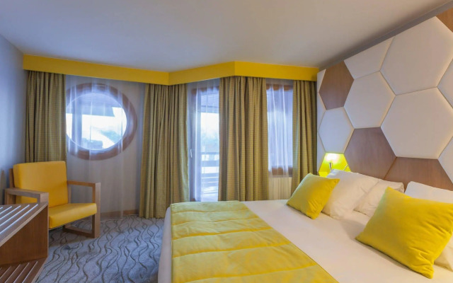 Royal Ours Blanc Boutique Hôtel & Spa