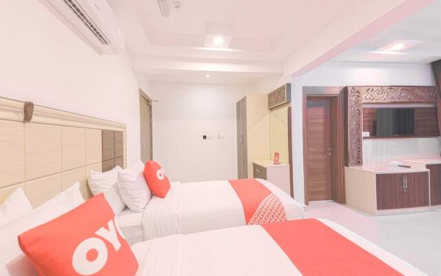 OYO 134 Diamond Star Hotel