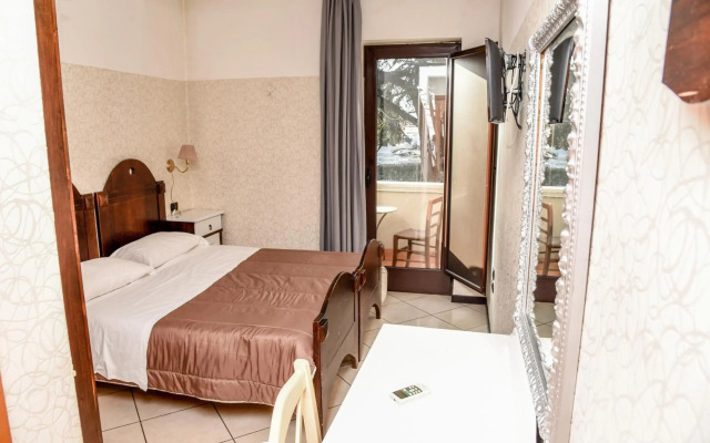 Business Hotel