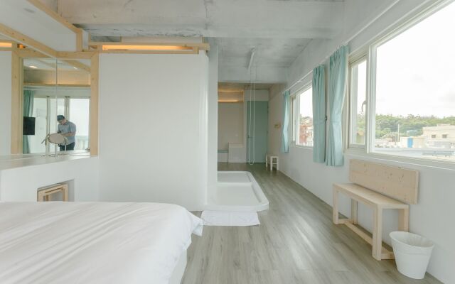 WhiteLance B&B