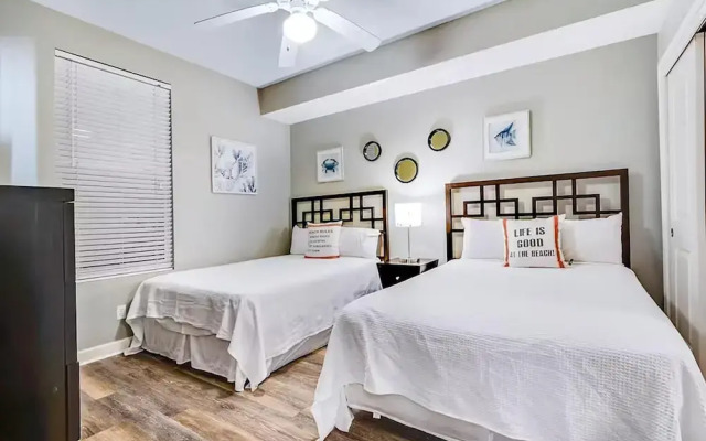 Grandview East 1002