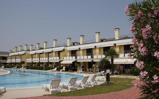 Residence Capo Nord 5