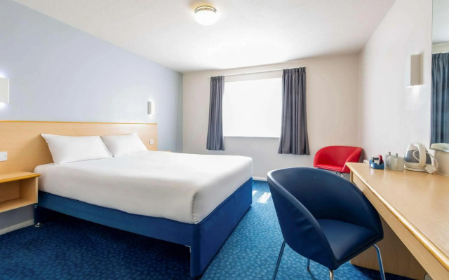 go2 Dundee Camperdown Hotel